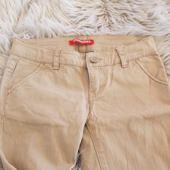 Khaki tan Unionbay pants (4 pairs) - Picture 3 of 5